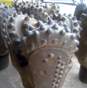 tricone bit