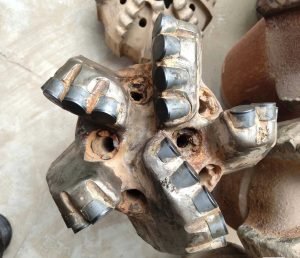 Used oil pdc drill bit