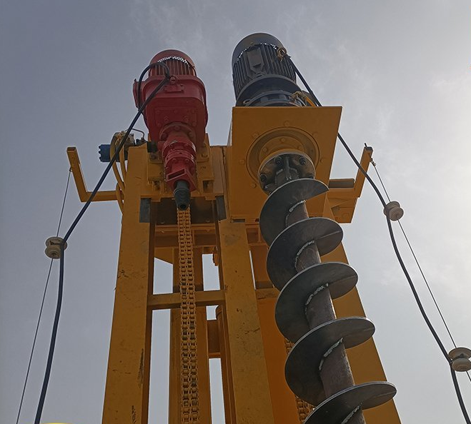 Used Hydraulic photovoltaic pile driver Used Hydraulic photovoltaic pile driver