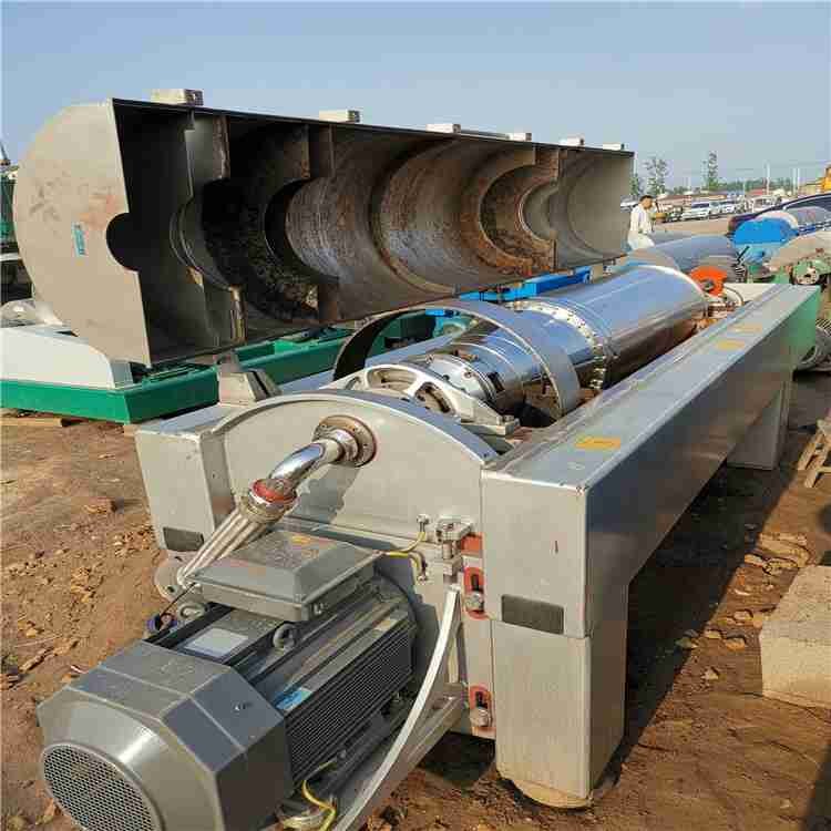 USED SLUDGE DEWATERING TREATMENT MACHINE