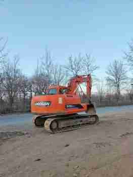 Doosan 150 used excavator for sale