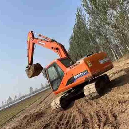 Used DOOSAN DH150LC-7 excavator for sale