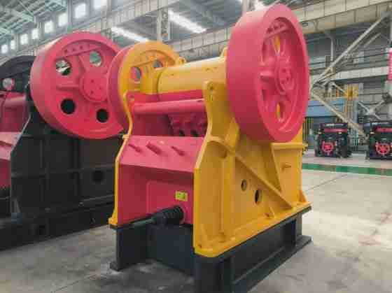 Used Hongxing Jaw Crusher pex 250x1200