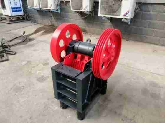 Used Hongxing pe150*250 Jaw Crusher for sale