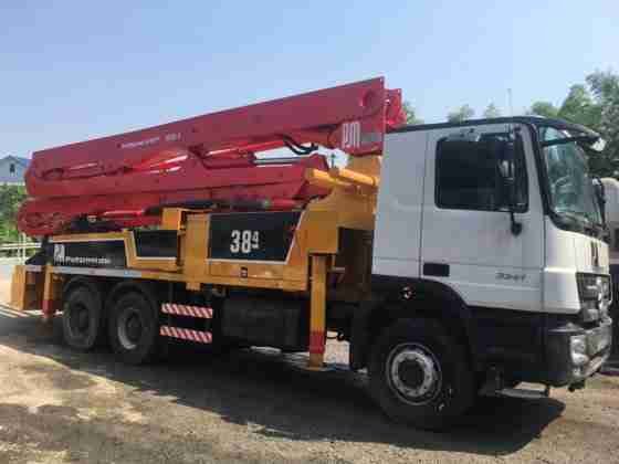 Used Puzmeister 38m pump truck for sale