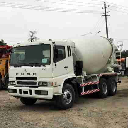 Used Self Loading Mini Cement Mixer Trucks