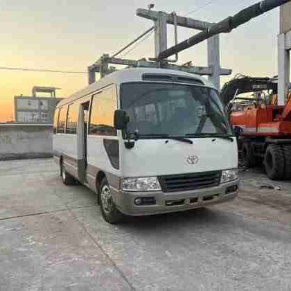 Used_Toyota_coaster_coach_bus_LHD_tour_bus (1)