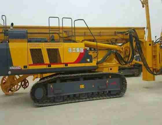 Used XCMG XR220D Rotary drilling rig for sale