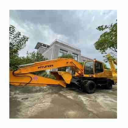 Used_hyundai_210w_wheeled_Excavator_for_sale (1)