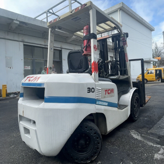 Used TCM FD30T4 Forklift for sale