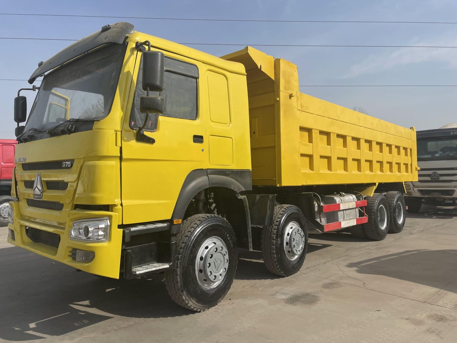 Used HOWO 10 wheel dump truck for sale