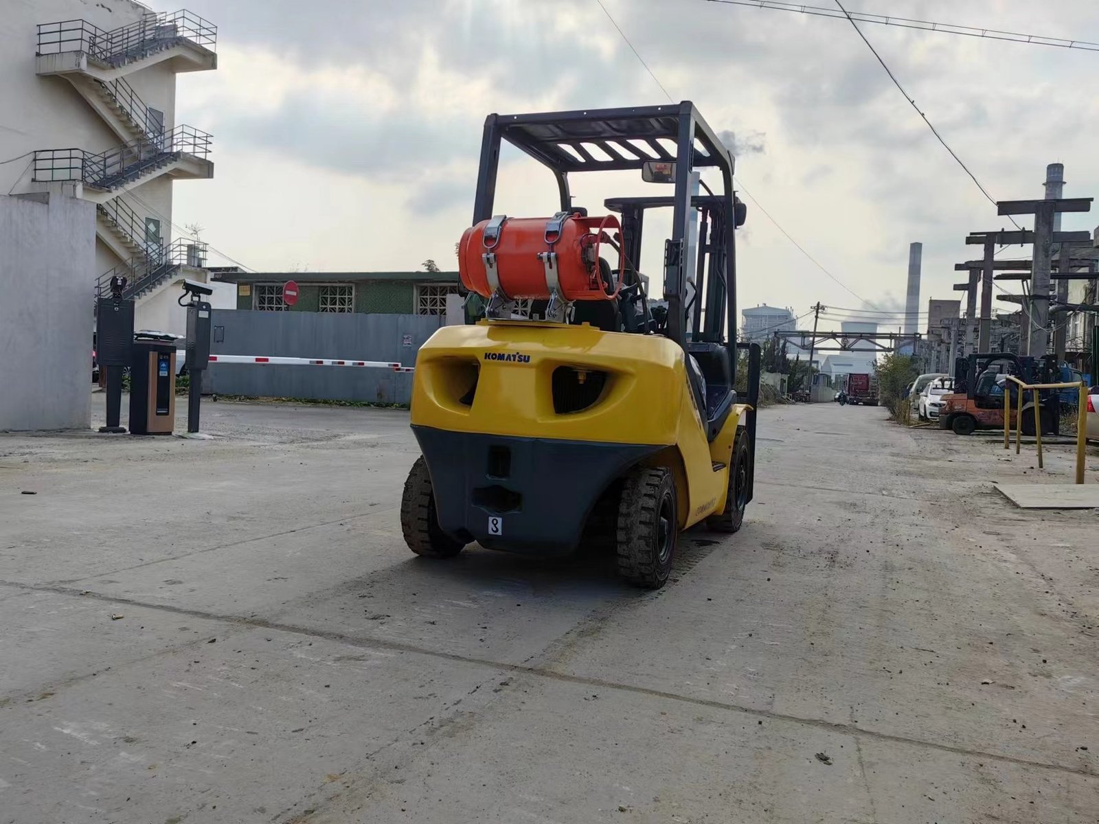 Used Komatsu FD30 Forklift for sale