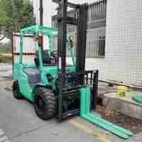 Used MITSUBISHI FD30NT forklifts for sale