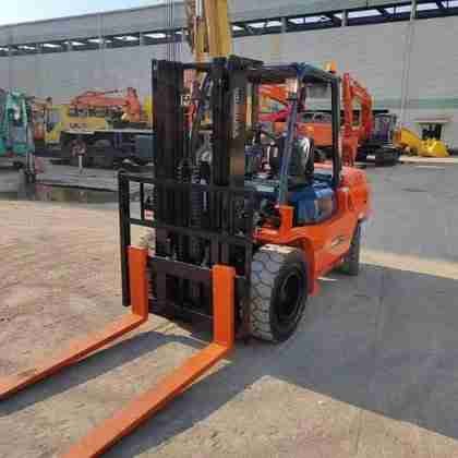 Used TOYOTA FD50 Forklifts for sale