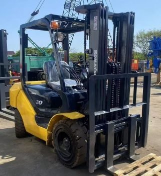 Used komatsu FD30 17 Forklift for sale