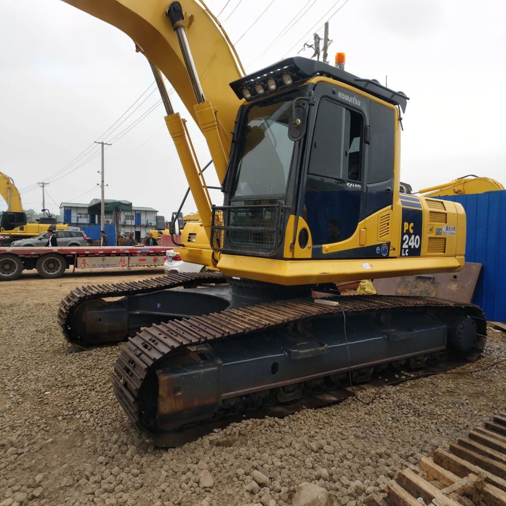 Japanese Komatsu Excavator 24ton Used Excavator PC240LC Mine Use Excavators