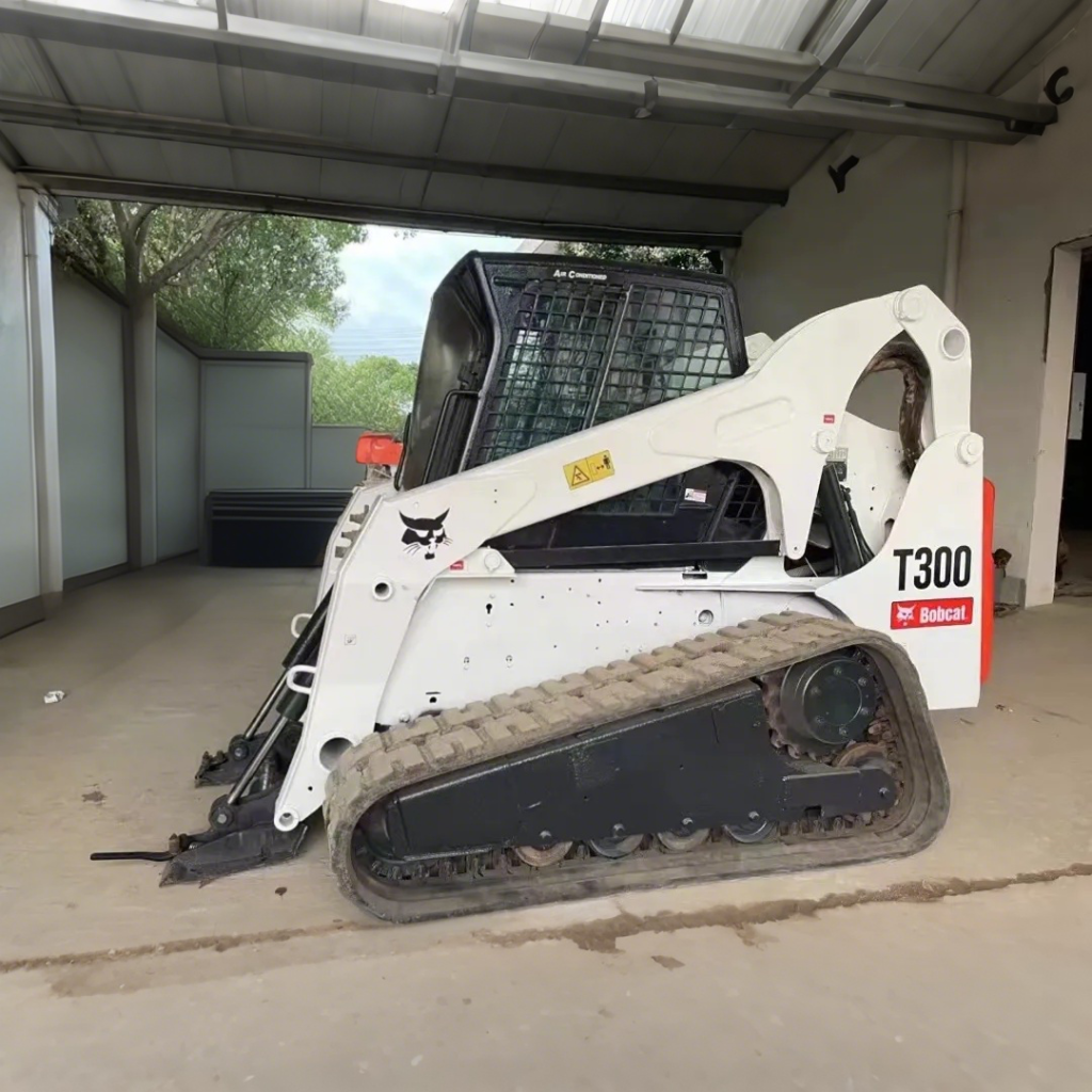 Used Bobcat T300 Small Loader for Sale