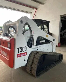 Used Bobcat T300 Small Loader for Sale
