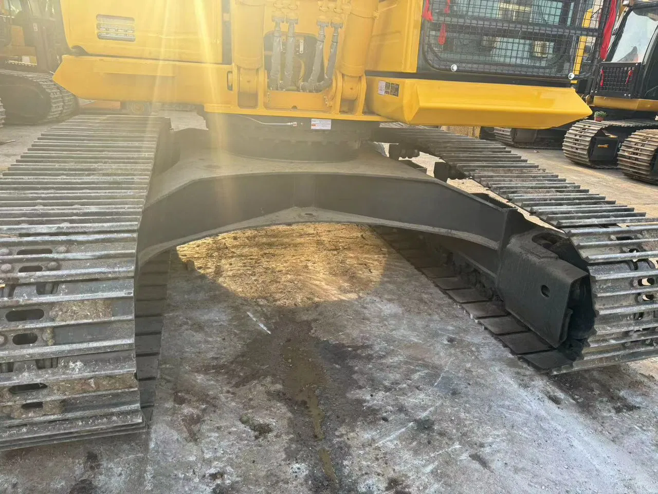 Used Komatsu PC220-8 Excavator for Sale