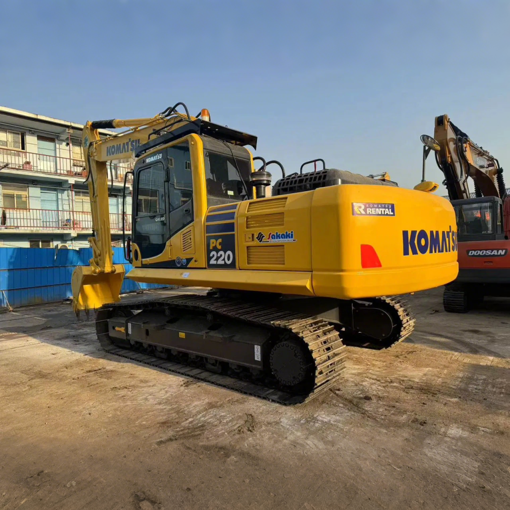 Used Komatsu PC220-8 Excavator for Sale