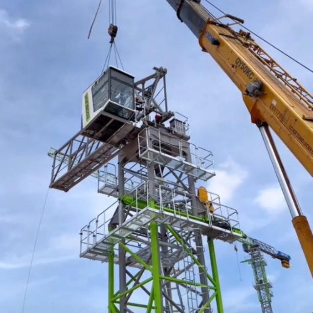 Used Zoomlion WA6515-8B Tower Crane for Sale