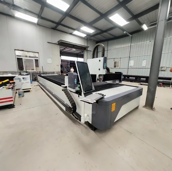 Used CNC Fiber Laser Cutting Machine for S