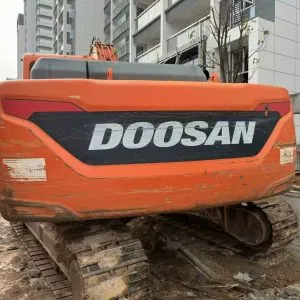 Used DOOSAN DX225LC 9C Excavator for Sale 1
