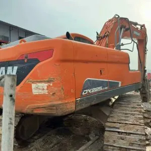 Used DOOSAN DX225LC 9C Excavator for Sale 2