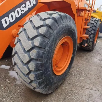 Used Doosan DL505 Loader for Sale