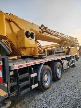 Used 25 Ton Qy25K5c 1 Truck Crane for Sa 4