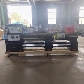Used CA6150 2000 CNC Lathe Machine for Sale