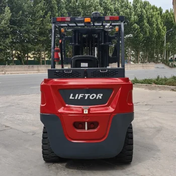 Used LIFTOR CPD50 Forklift for Sale 1