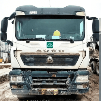 Used XCMG G4804B Cement Mixer Truck for Sale3