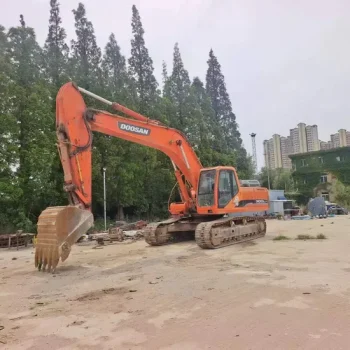 Used Doosan Dh300 7 Excavator for Sale 5
