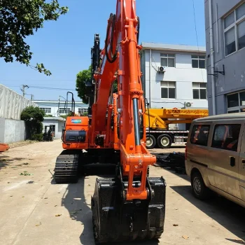 Used Doosan Dx140LC Crawler Excavator for Sale 2