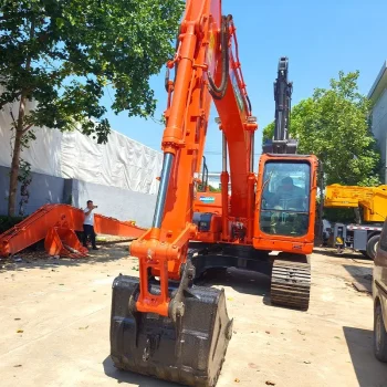 Used Doosan Dx140LC Crawler Excavator for Sale 4