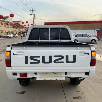 Used ISUZU Pickup Truck for Sale 2