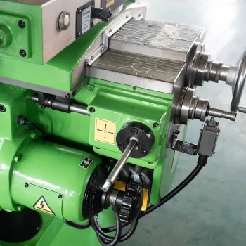 Used X6132 CNC Universal Milling Machine for Sale 2