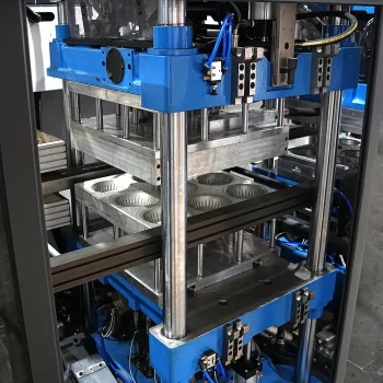 Used ZHD 750 Plastic Thermoforming Machine for Sale 2