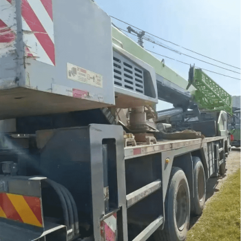 Used Zoomlion Qy25V Truck Crane for Sale 21 new