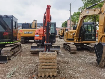 Used Doosan DX60 Crawler Excavator for Sale 1