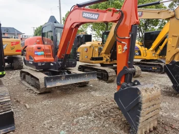 Used Doosan DX60 Crawler Excavator for Sale