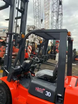 Used Heli H2000 30 Forklift for Sale 1