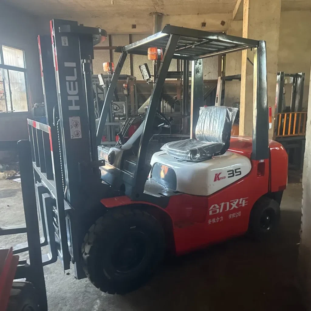 Used Heli K35 Forklift for Sale 1