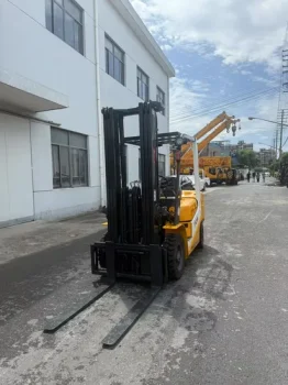 Used TCM FD25T6 Diesel Forklift for Sale 4