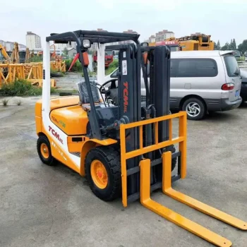 Used TCM FD30 Forklift for Sale 4