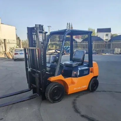Used TOYOTA 2.5t Forklift for Sale9