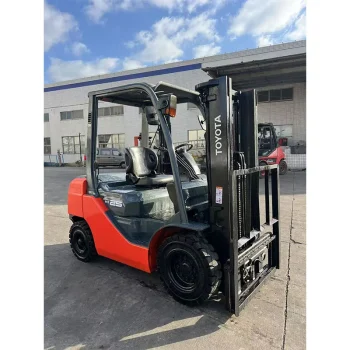 Used Toyota 7FD25 Forklift for Sale 2