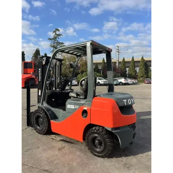 Used Toyota 7FD25 Forklift for Sale 5