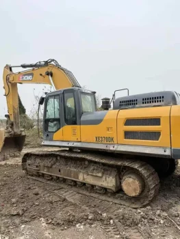 Used XCMG Xe370 Crawler Excavator for Sale 1